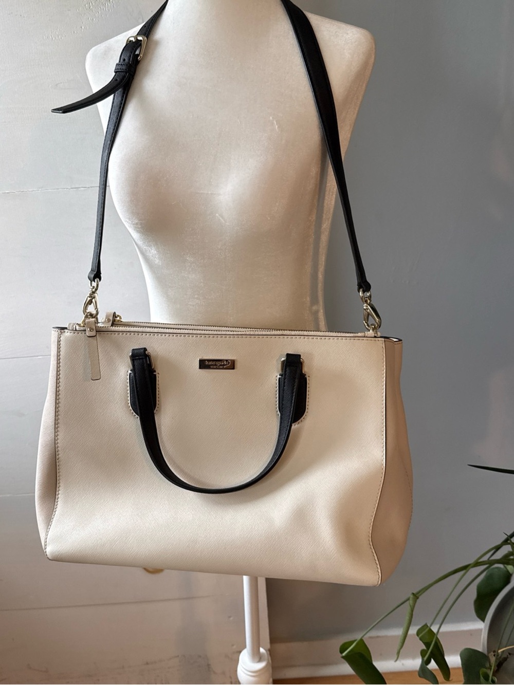 kate spade Cream and Black Leather Tote Satchel
